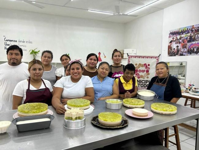 La Jornada Maya Campeche Gabriel Graniel Herrera Brindan Cursos Y