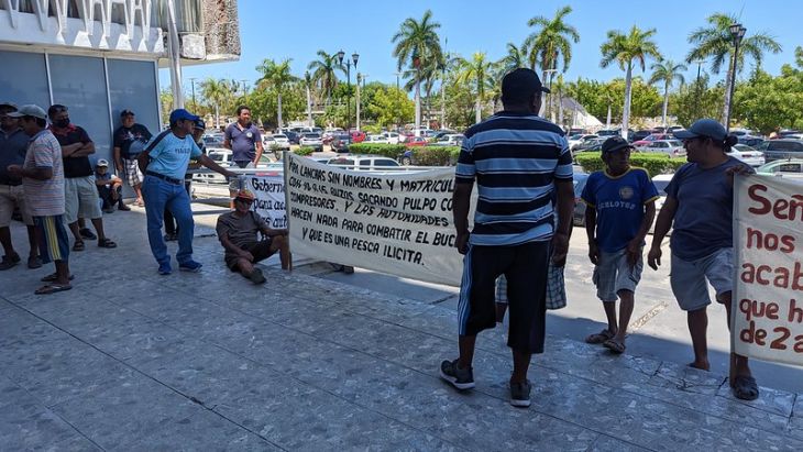 La Jornada Maya Campeche Jairo Maga A Pescadores De Campeche