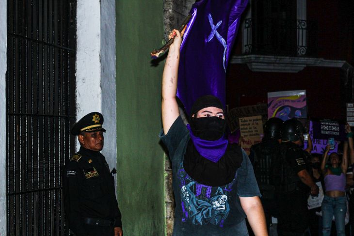 La Jornada Maya Yucatán Cecilia Abreu 8M en Mérida Manifestantes