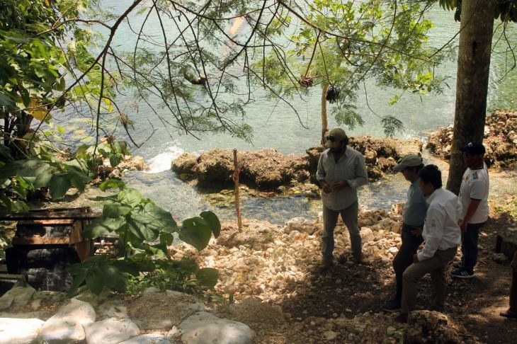 Wa ma’ táan u táakbesa’al kaajo’obe’, Tren Mayae’ chéen yaan u chowakkíinsik colonialista óol