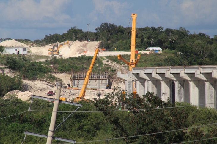 Ka’anal kun ts’a’abil u 70 por siientoil ti’ u bejil u jaatsil 5 Tren Maya, ku ya’alik López Obrador