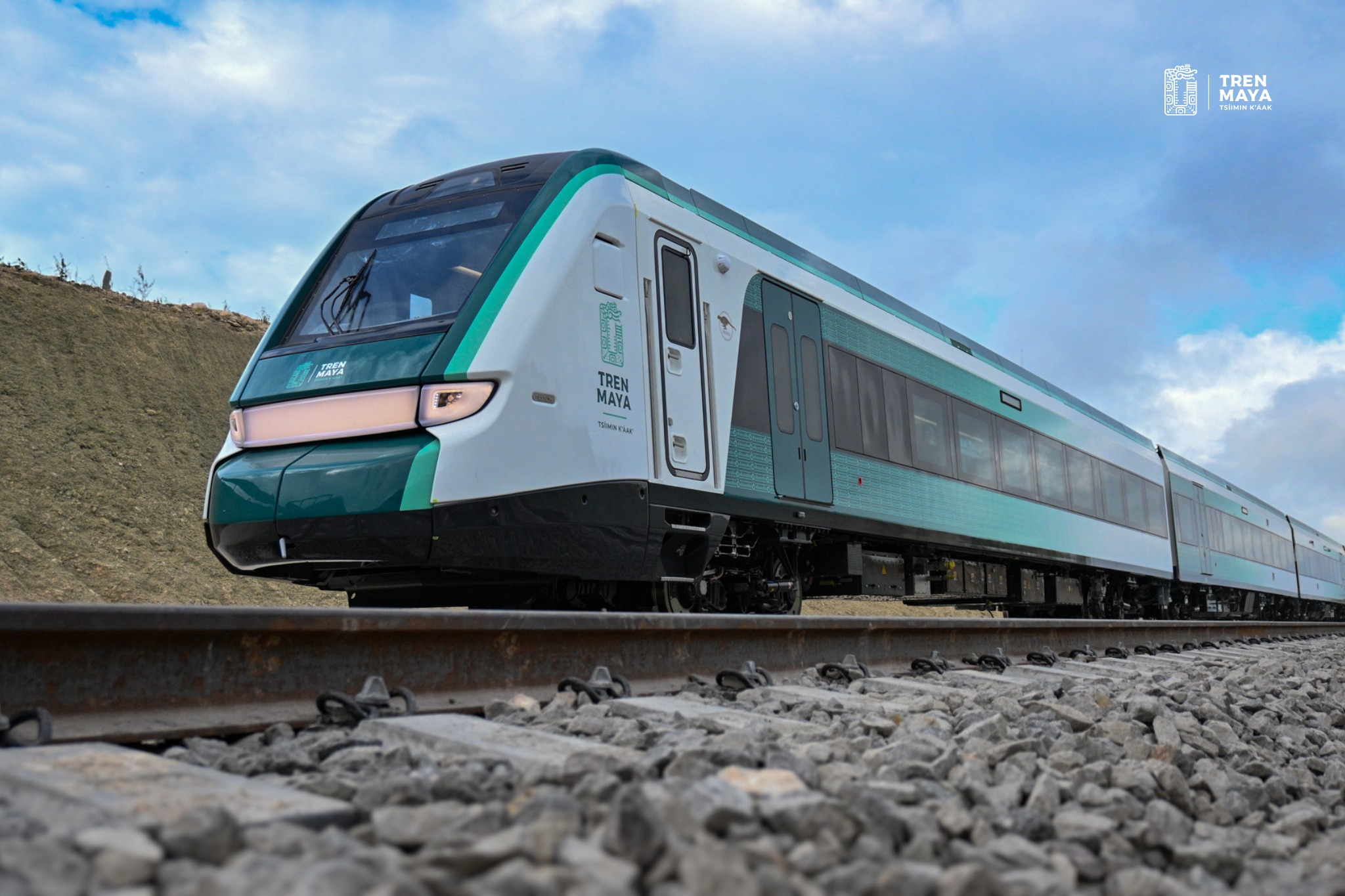 Vagón de Tren Maya no descarriló, se desvió aguja en cambio de vía: David Lozano