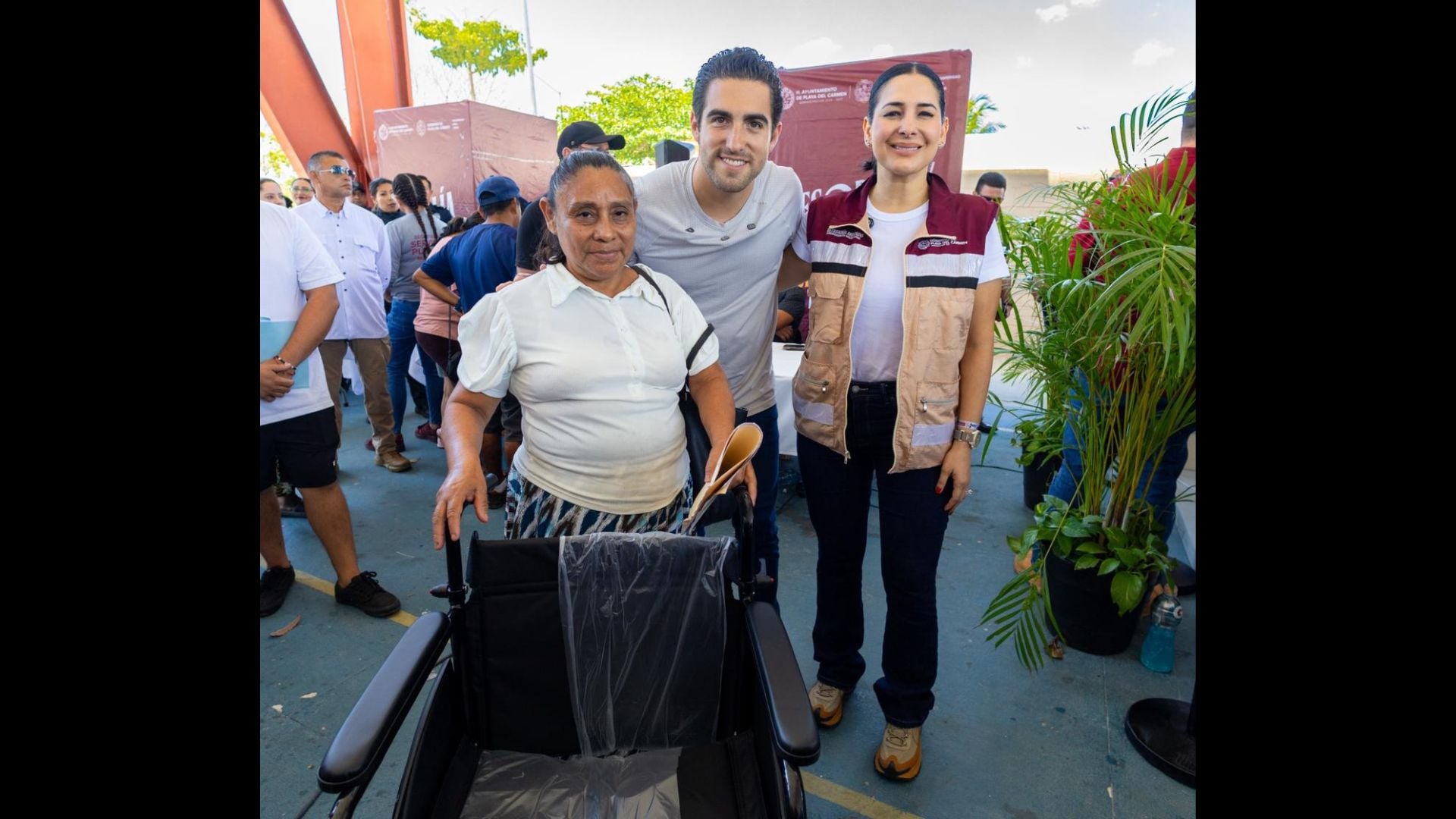 Estefanía Mercado y Eugenio Segura encabezan jornada de ''Chambamanía'' en Puerto Aventuras 