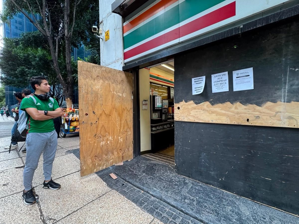 CDMX tendrá hoy 'ley seca' y restricción de salida de vehículos por encuentro de México contra Ecuador