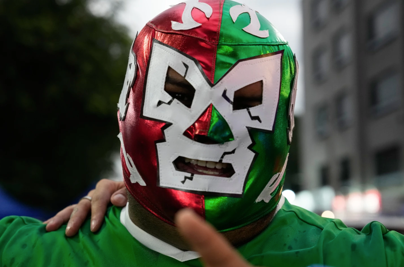 Más allá del fútbol: Fanáticos de todo el mundo se rinden a la magia de la lucha libre mexicana
