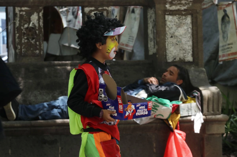 Viven en la pobreza la mitad de los niños menores de cinco años en México