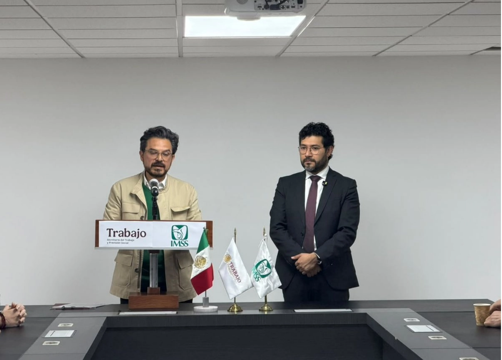 Robledo anuncia aumento salarial de 8 por ciento a trabajadores del IMSS; supera en 1.2% la oferta rechazada
