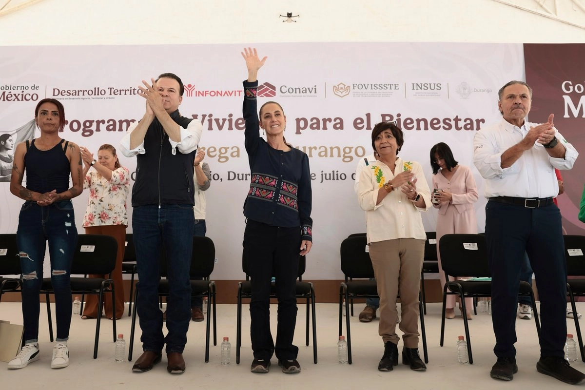 Sheinbaum: pese a restructura de créditos, Infonavit “tiene más recursos que antes”, afirma en gira por Durango