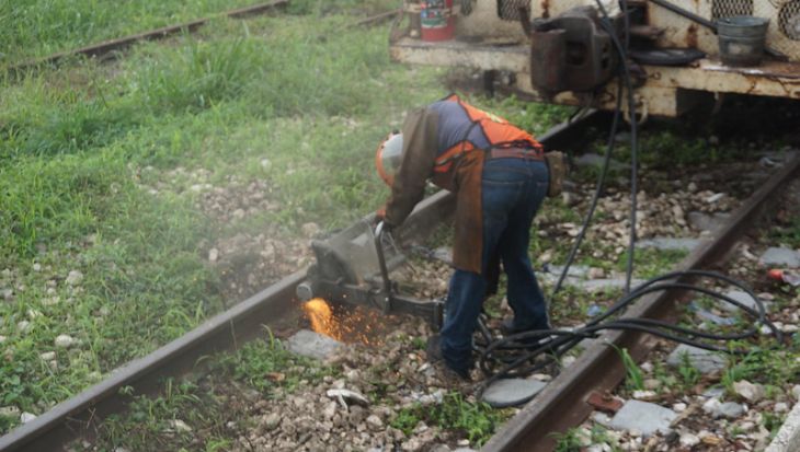 Anuncia AMLO inversión de 40 mil mdp para Tren Maya en Campeche