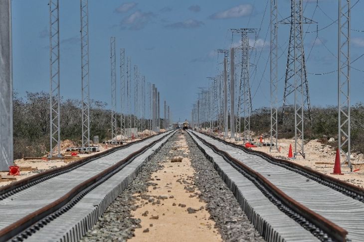 Tramo 4 del Tren Maya, con 200 km de vía terminada entre Izamal y Cancún