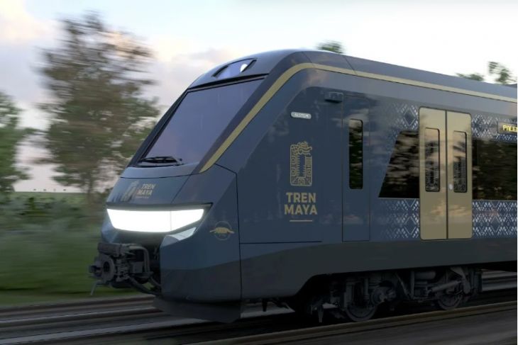 A mitad de agosto se realizará el primer movimiento de un convoy del Tren Maya: AMLO