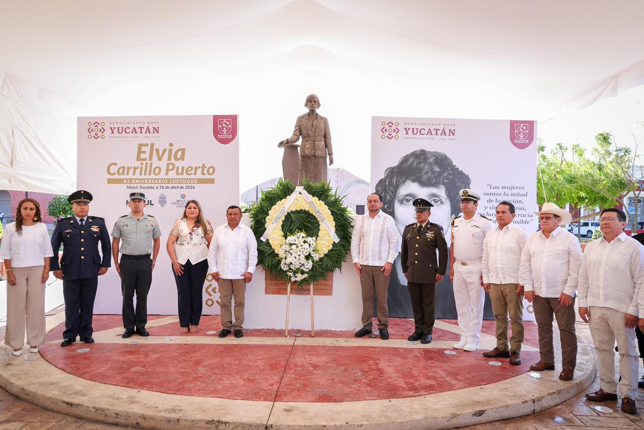 Conmemoran 61 aniversario luctuoso de Elvia Carrillo Puerto en Motul, Yucatán