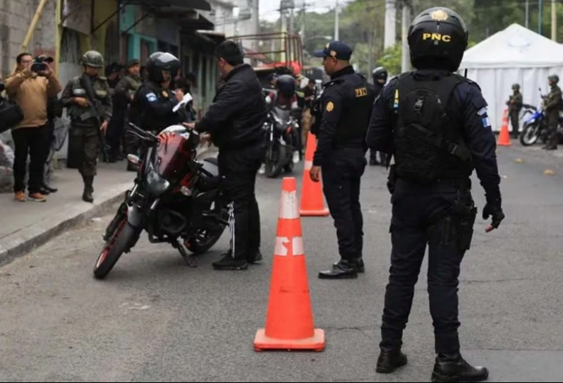 'Cárteles' mexicanos se enfrentan en la frontera con Guatemala; reportan dos muertos