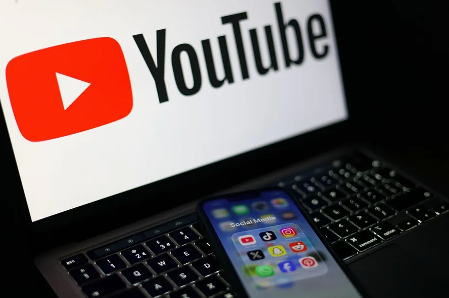 Jurado de EU declara responsables a Meta y YouTube en histórico juicio por adicción a redes sociales