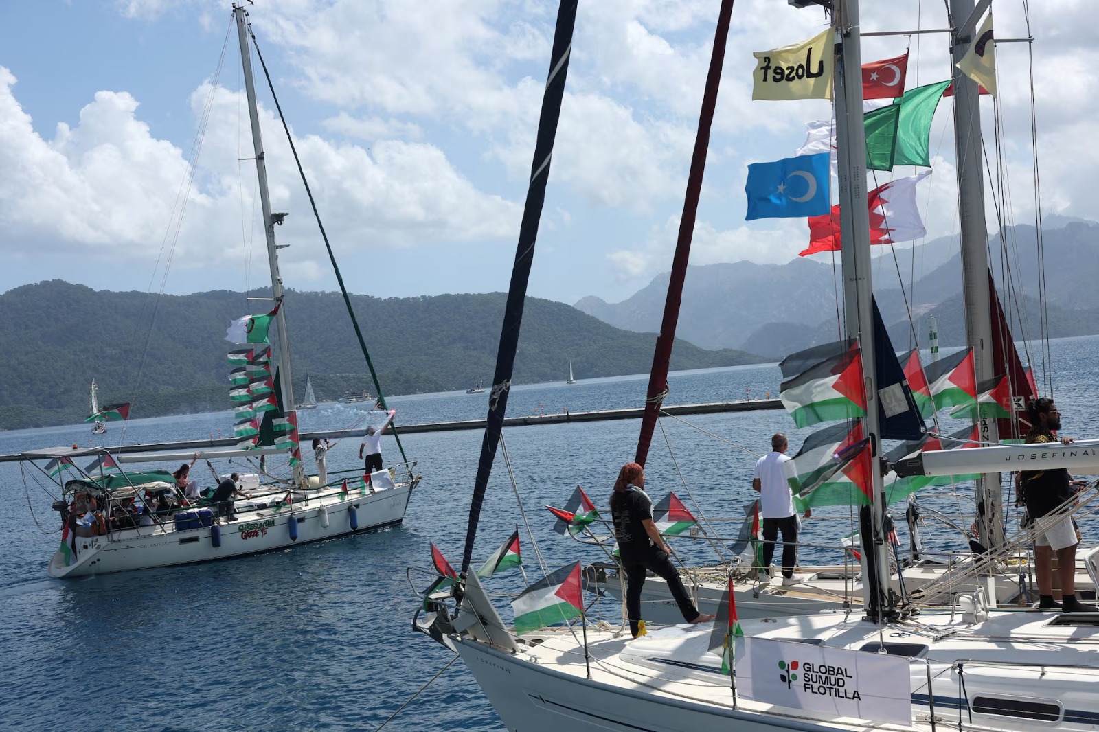 La flotilla de ayuda a Gaza zarpa de nuevo tras las interceptaciones israelíes