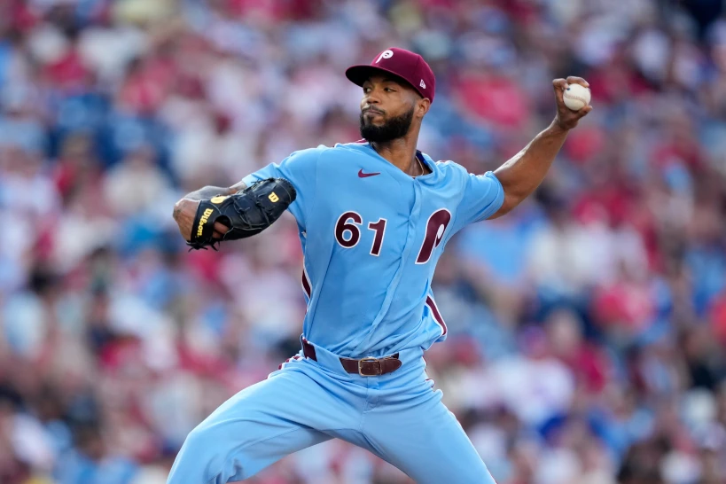 Sánchez es el primer ganador de 15 juegos en las Mayores este año; los Filis vencen 7-3 a los Nacionales