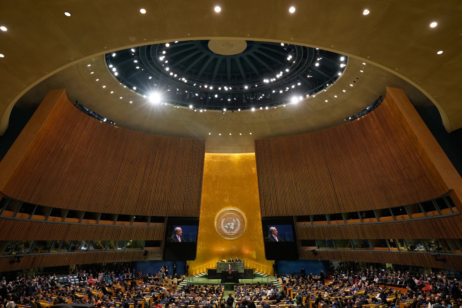 En su último discurso ante la Asamblea General de la ONU, Guterres afirma que el poder ha polarizado al mundo e insta a los líderes a cooperar.
