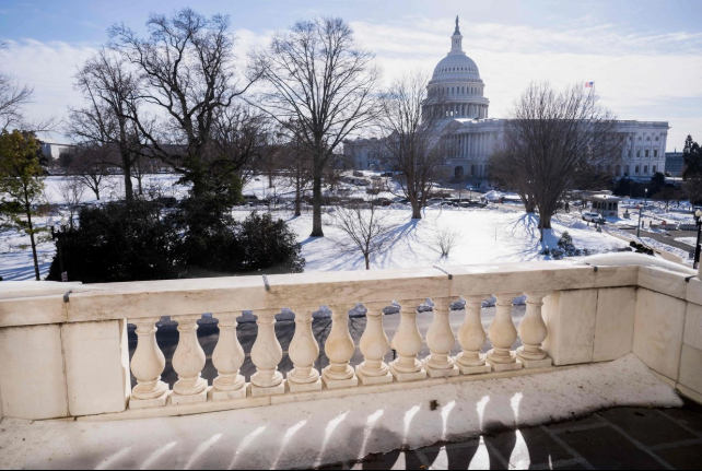 Senado de EU aprueba financiamiento del gobierno y prórroga temporal para Seguridad Nacional