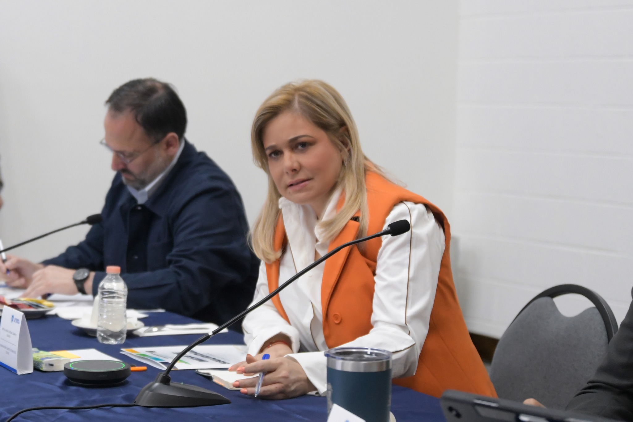 Maru, ¿otra Xóchitl?