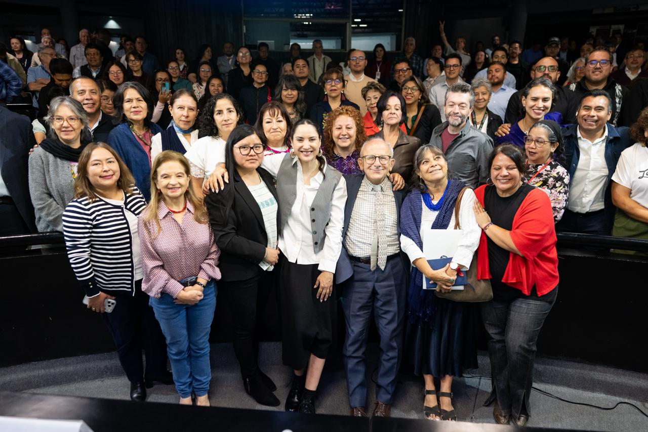 Renuevan liderazgos en el INALI y en la Unidad de Culturas Vivas
