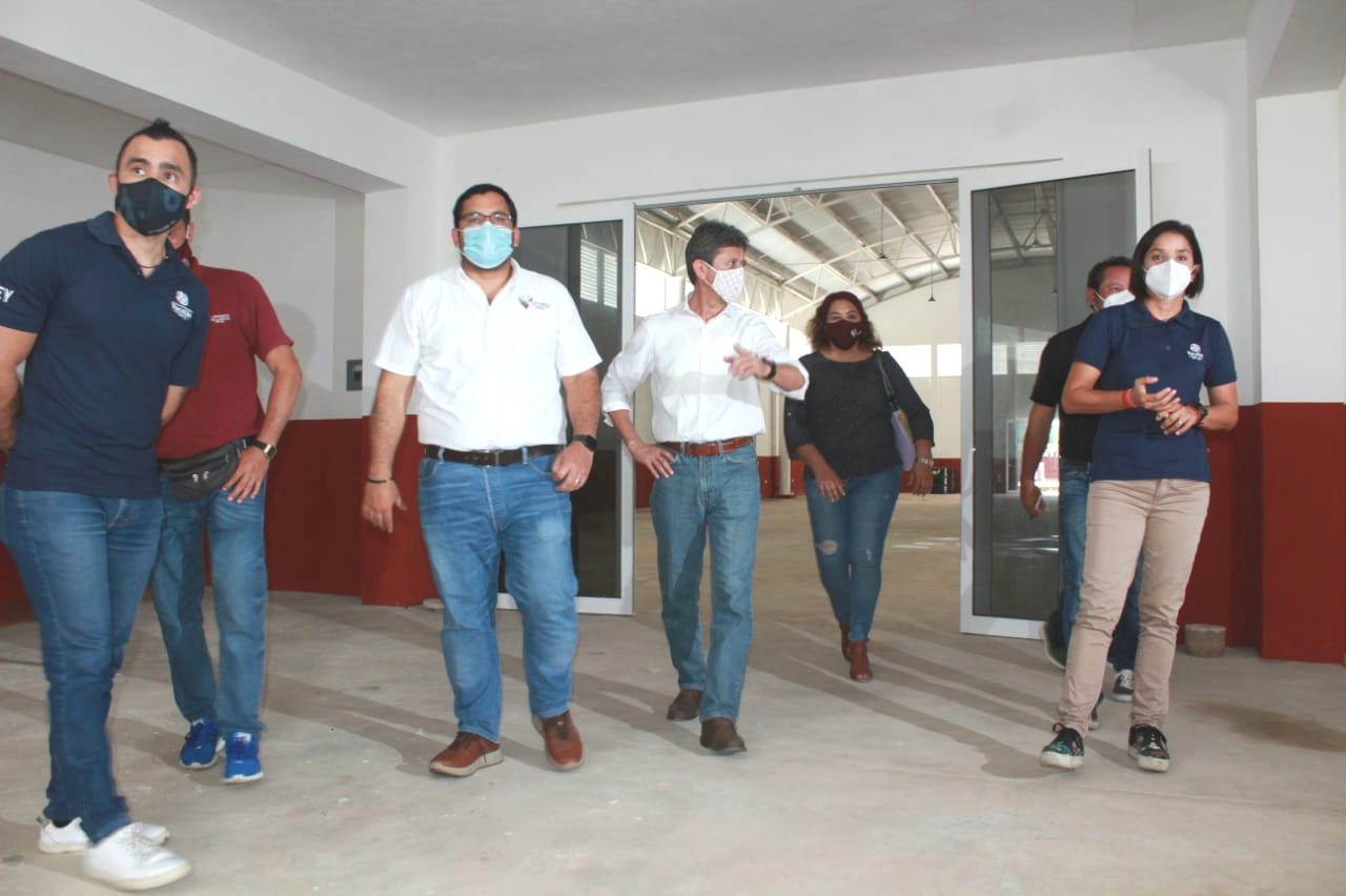 Sáenz Castillo visita obras del centro regional deportivo de Valladolid