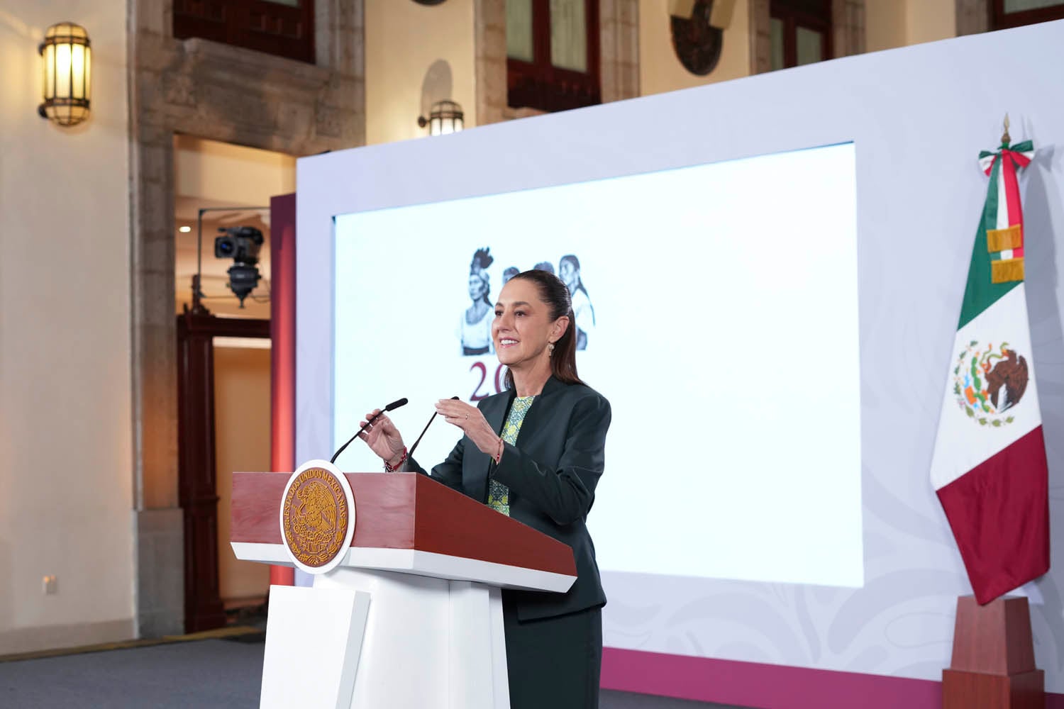 Nuevos aranceles obedecen al plan para fortalecer la industria nacional: Sheinbaum