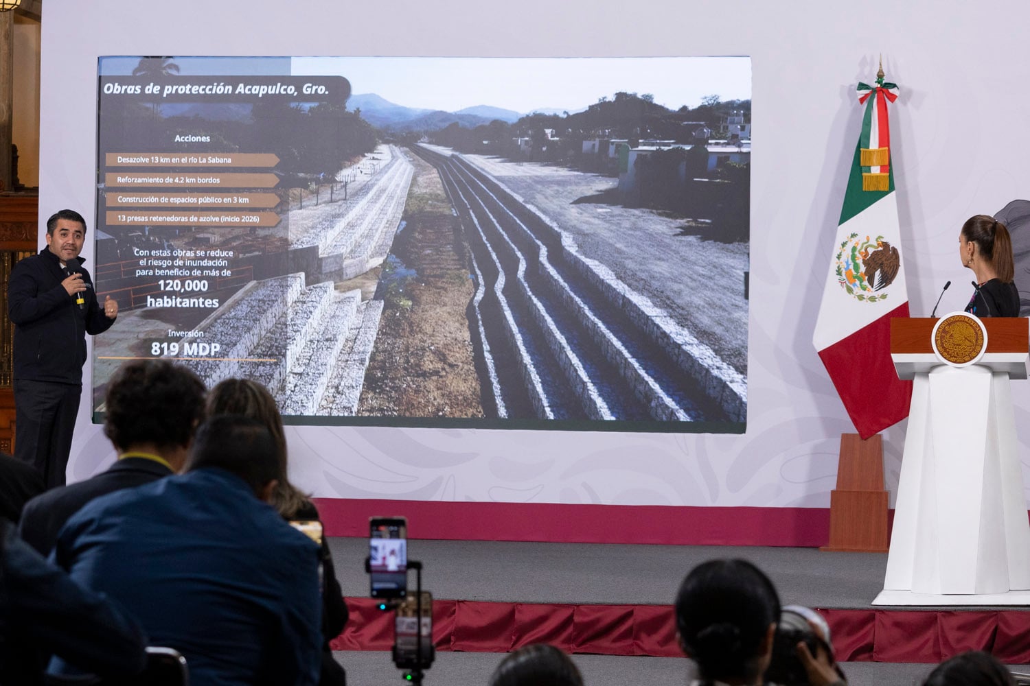 Sheinbaum anuncia inversión histórica de 12 mil mdp para prevenir inundaciones en México