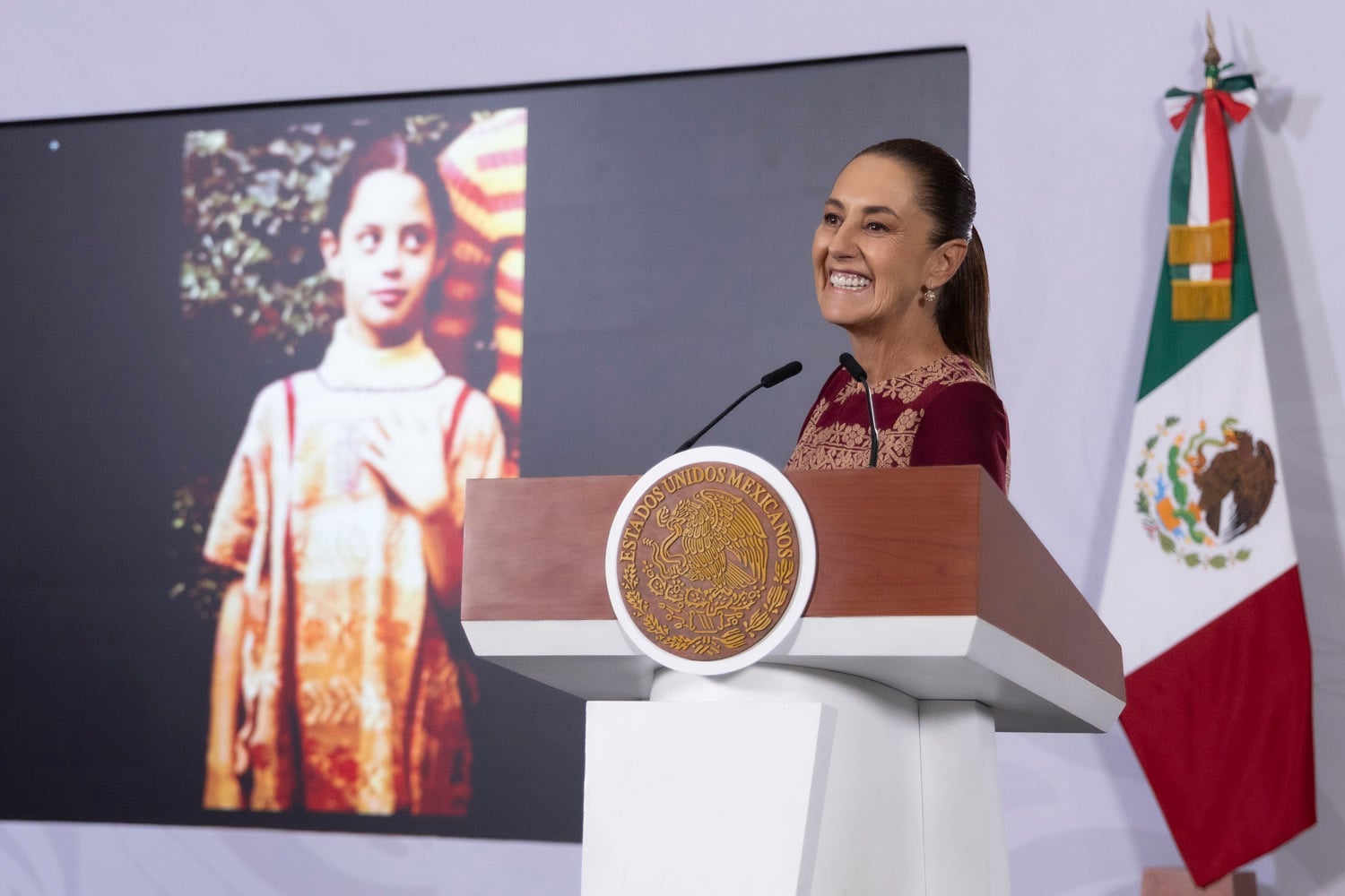 Sheinbaum llama a EU no usar a México como tema electoral; destaca cooperación en combate al fentanilo