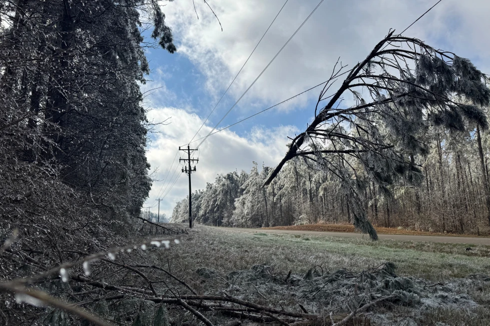 Frío intenso se apodera del este de EU mientras aumenta a 50 el número de muertes por tormenta invernal