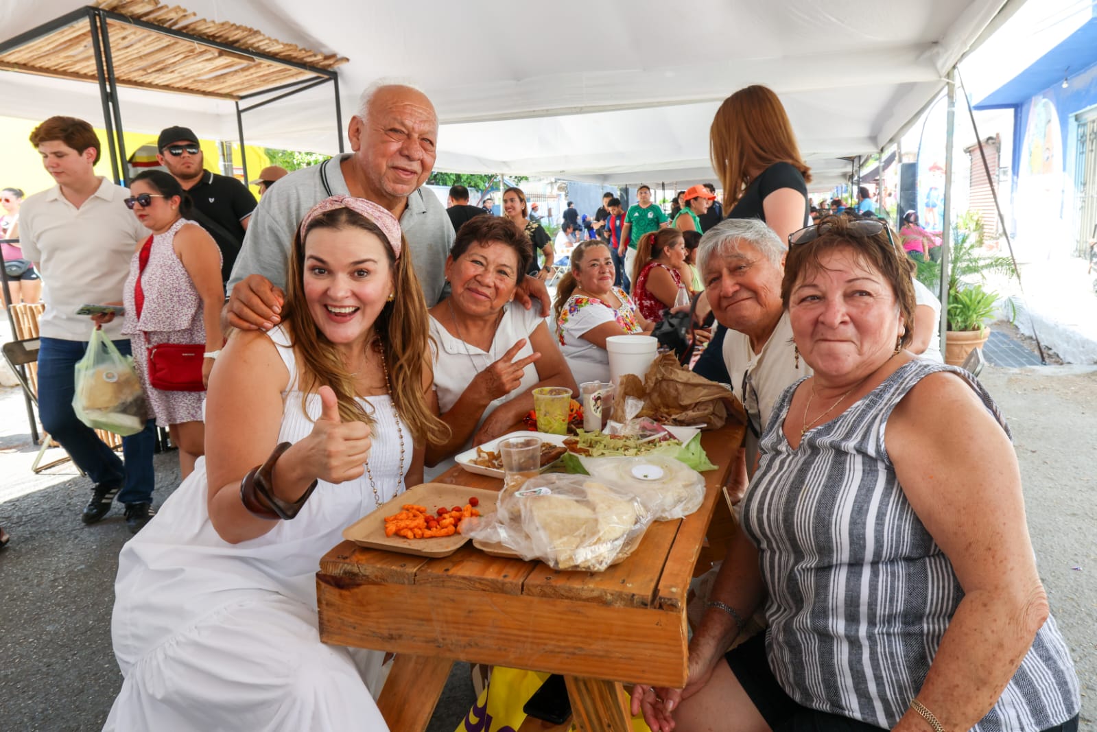 Feria de la Chicharra 2026: El sabor y la tradición unen a las familias de Mérida en Xcalachén