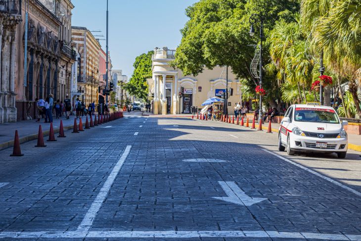 Navidad con bajo aforo matutino en Plaza Grande de Mérida