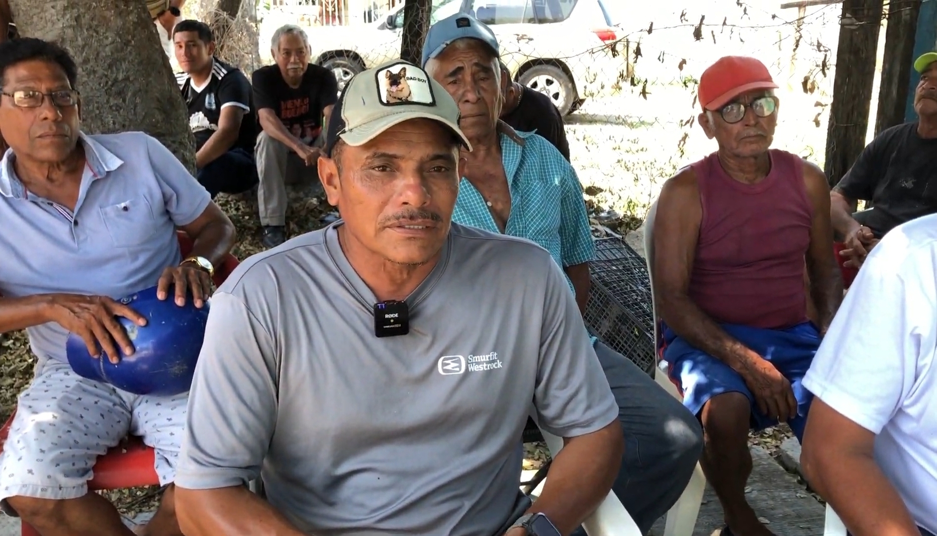 Pescadores champotoneros denuncian contaminación de la Bahía 
