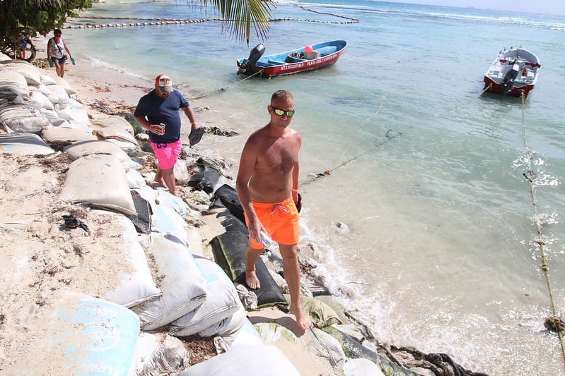 Quintana Roo pierde hasta 14 metros de playa al año: Sema