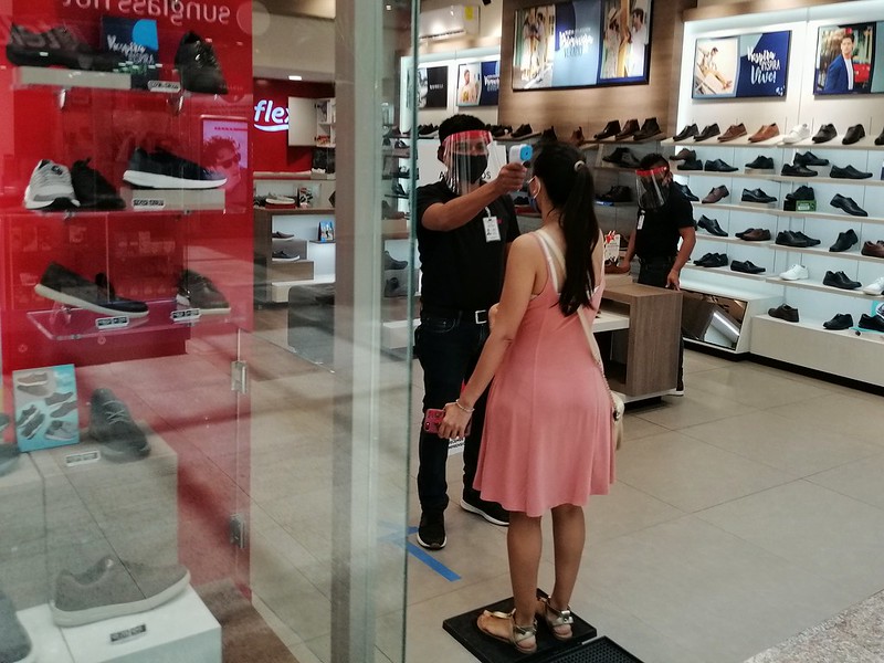 Cines, plazas y servicios turísticos en Yucatán se reactivan este martes