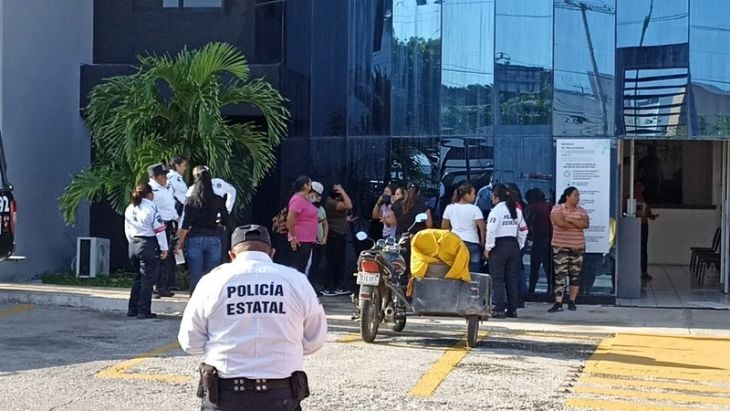 La Jornada Maya Campeche Jairo Magaña Campeche Mujeres Policías Se Manifiestan Por 7863