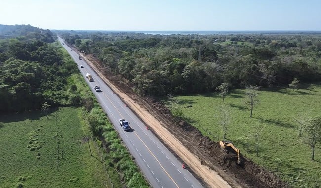 Avance del 80 por ciento en ampliación de la Carretera Federal 186 Macuspana-Escárcega