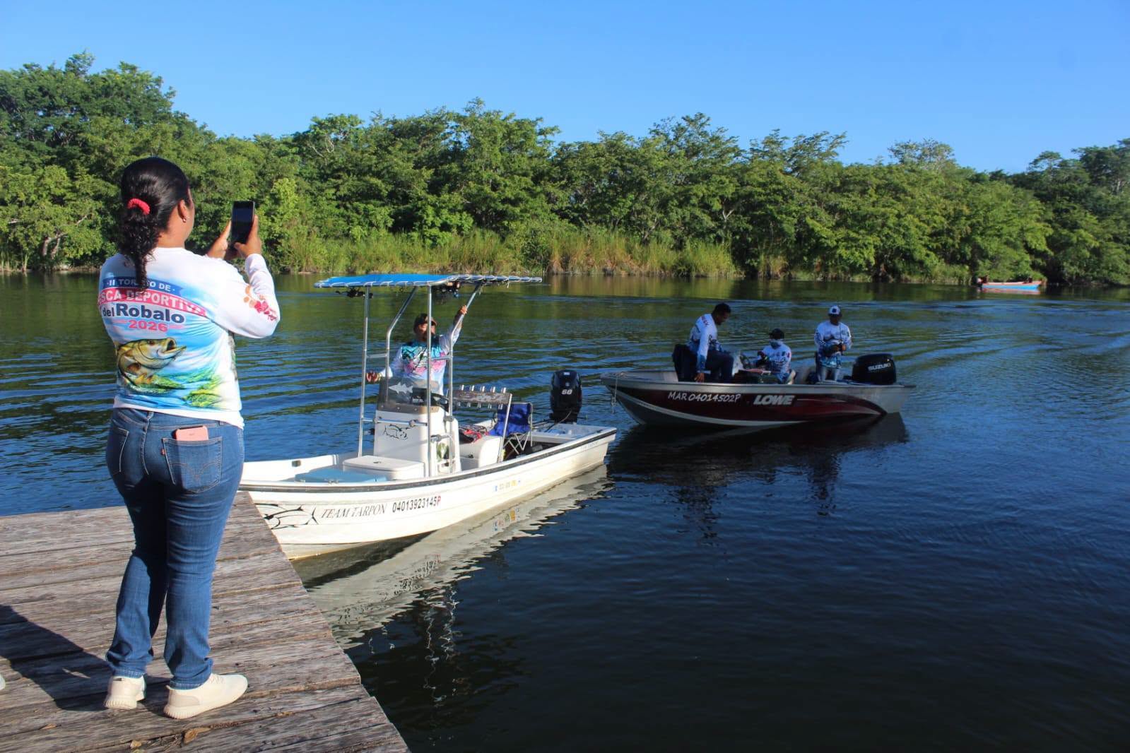 Buscan impulsar el turismo comunitario en Mamantel con avistamiento de manatíes