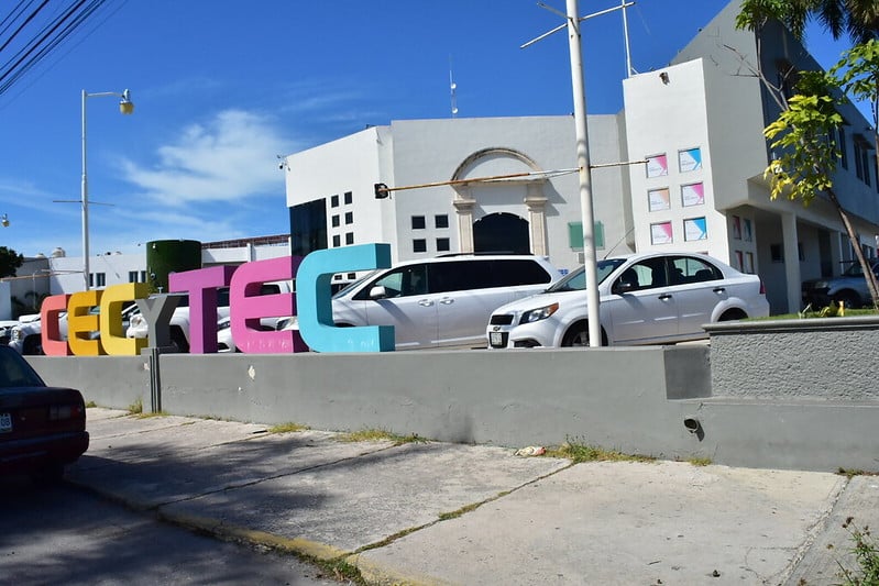 Sale Margarita Duarte del Cecytec Campeche, en su lugar llega Víctor Hernández Ponce