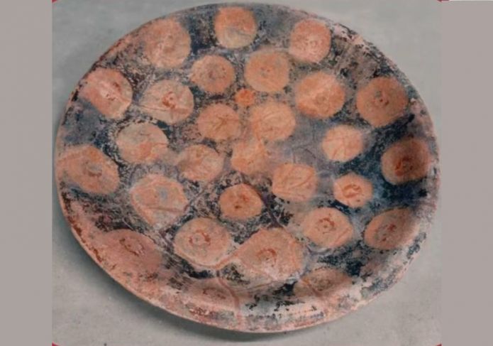 Hallan plato del periodo clásico maya en labores paralelas al Tren Maya en Campeche