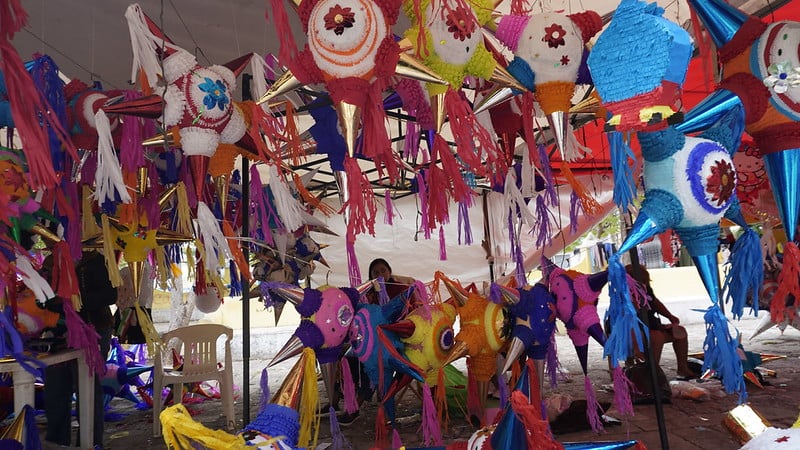Reportan incremento de ventas de piñatas en Carmen