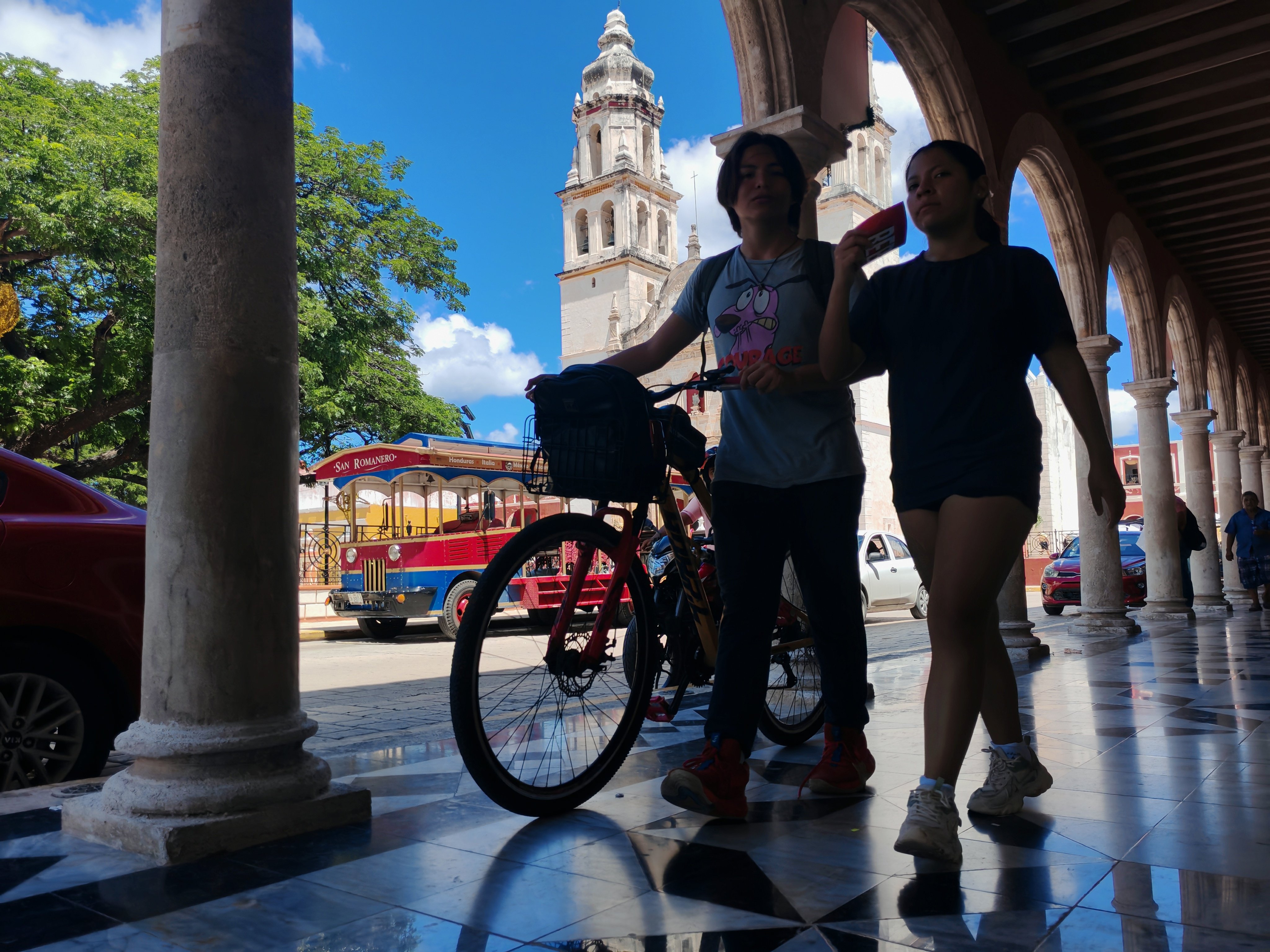 —¿Tú crees en el poliamor?