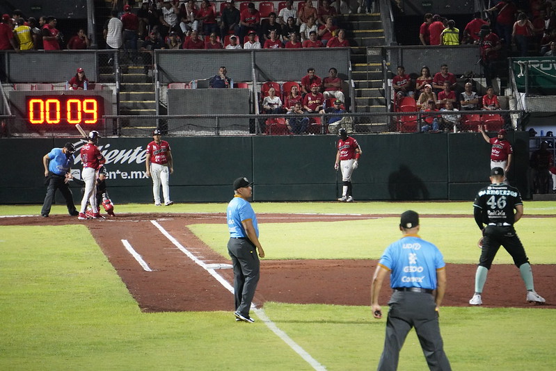 Los Diablos Rojos vencen a los Piratas de Campeche 5-4