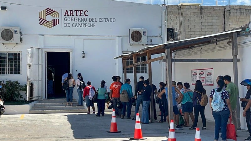 Vecinos de la colonia Las Flores, Campeche, piden ajuste de rutas Ko'ox para no transbordar