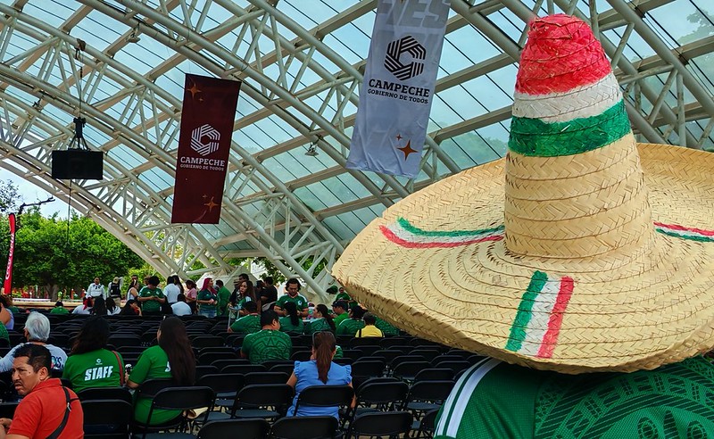 Sansores suspende clases y labores en Campeche para ver partido de la Selección Mexicana