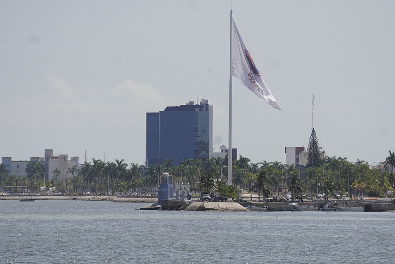 Campeche y Quintana Roo, entre las entidades con mayores caídas económicas del país