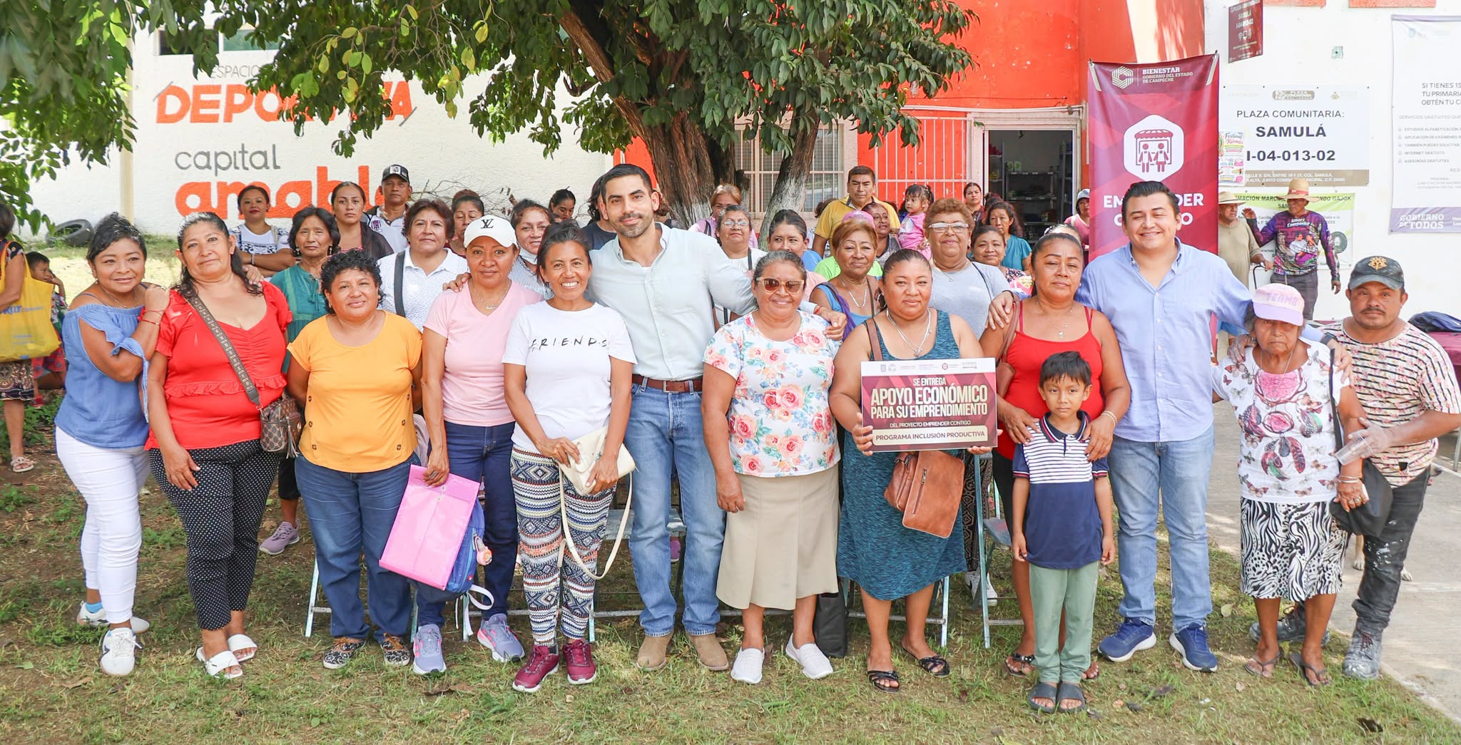 Campeche: Apoyan a 23 emprendedoras y emprendedores del parque de Samulá