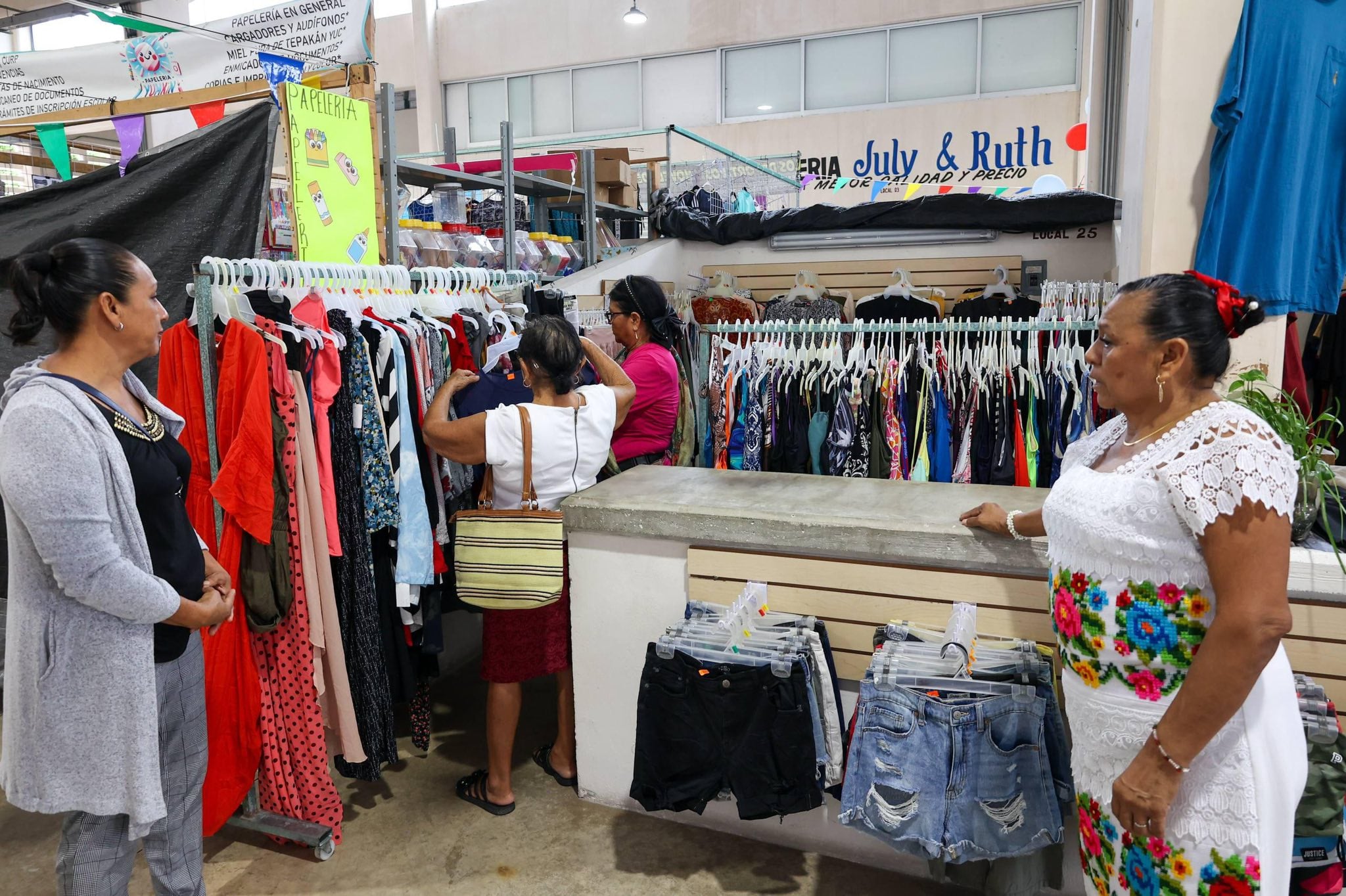 Ocho de cada 10 comercios de Cancún requieren créditos, afirma Canaco