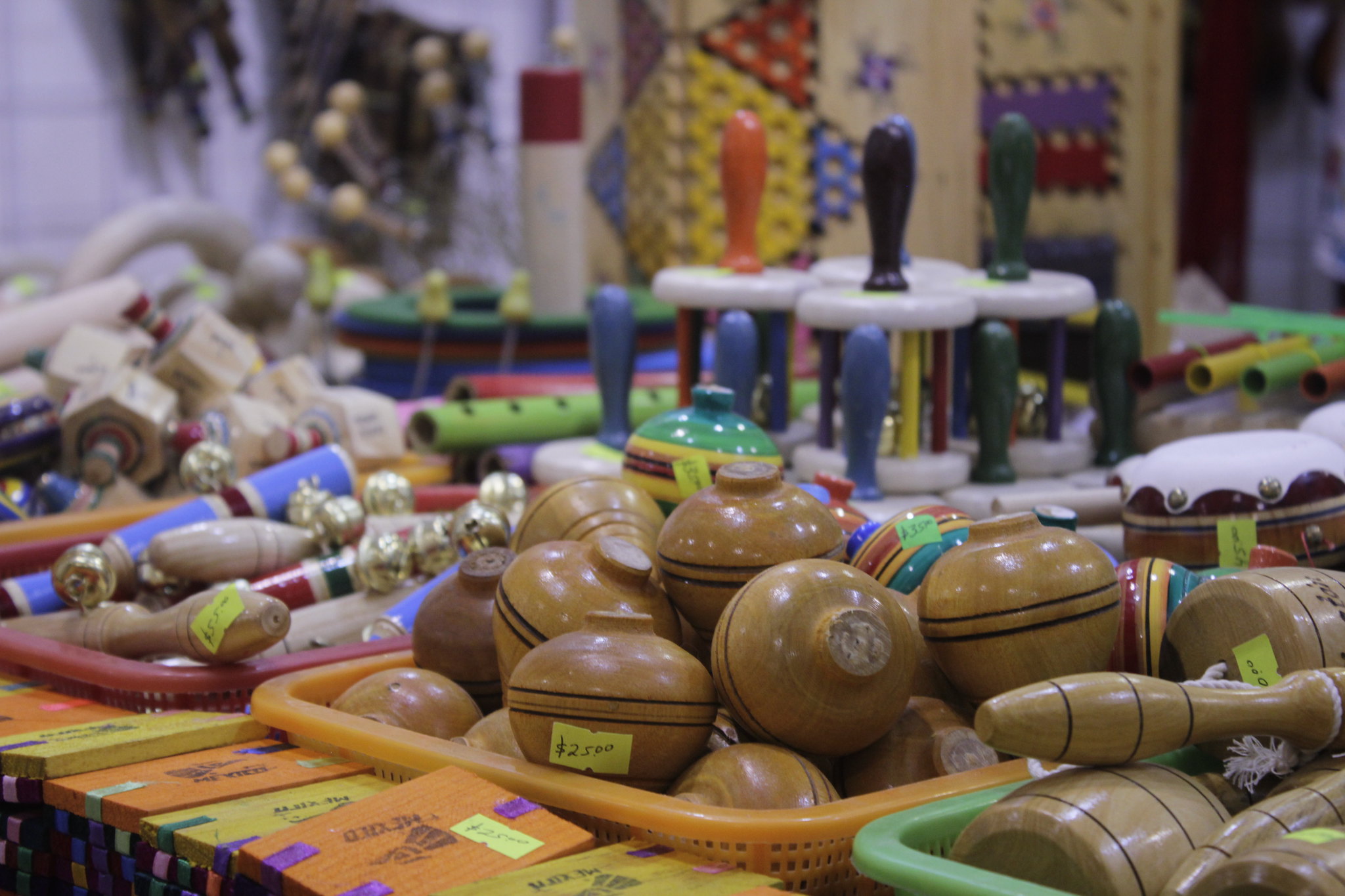 Promover juegos tradicionales en la niñez es una forma de mantenerlos vivos 