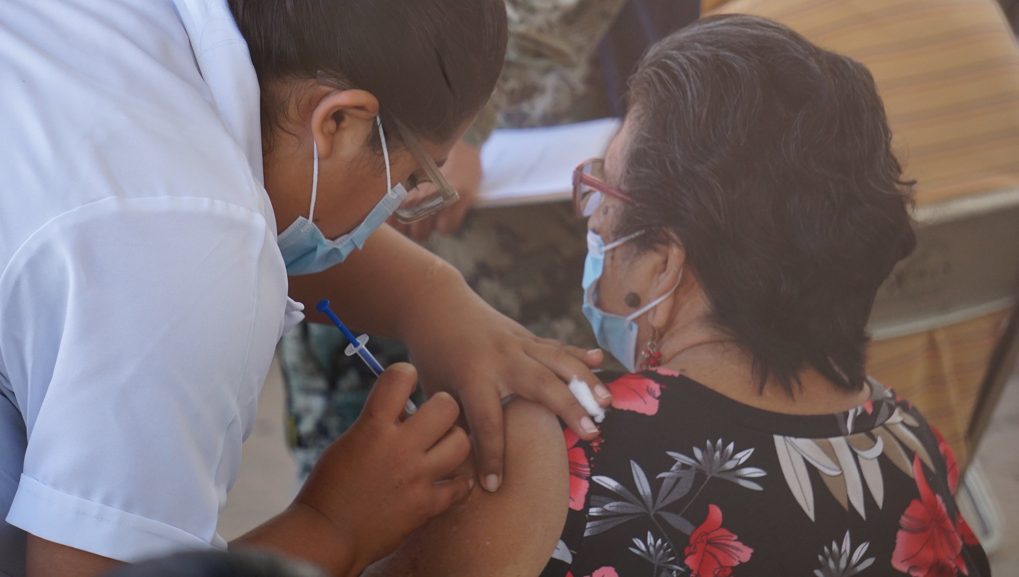 Este lunes continúa vacunación contra el Covid-19 en Mérida