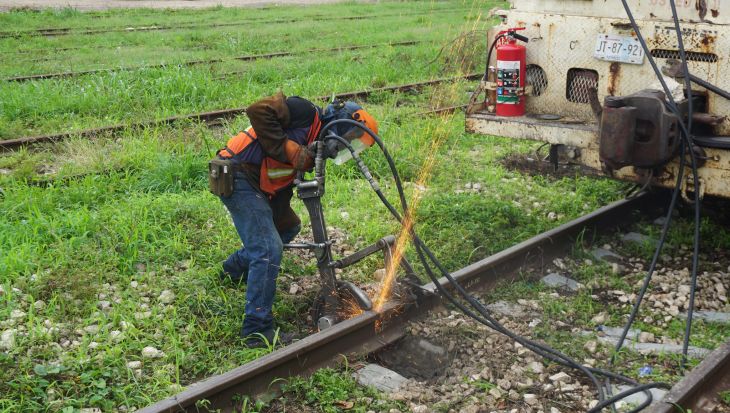 Cambios en trayectoria del Tren Maya deben involucrar a especialistas: Concanaco
